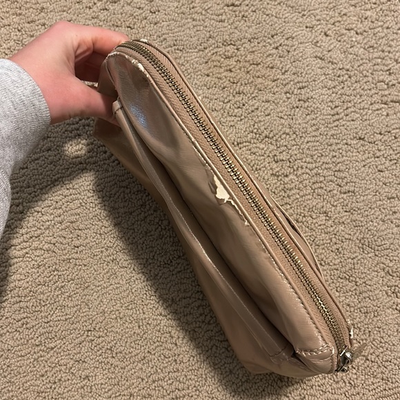 Used Versace makeup bag - Picture 2 of 4